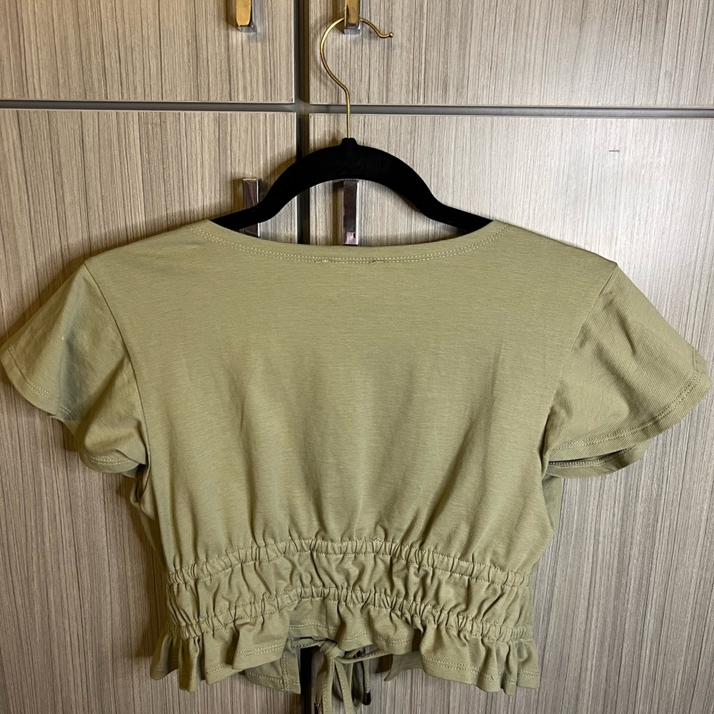 PRINCESS POLLY Jamison Reid Crop Top Green - Picture 5 of 5